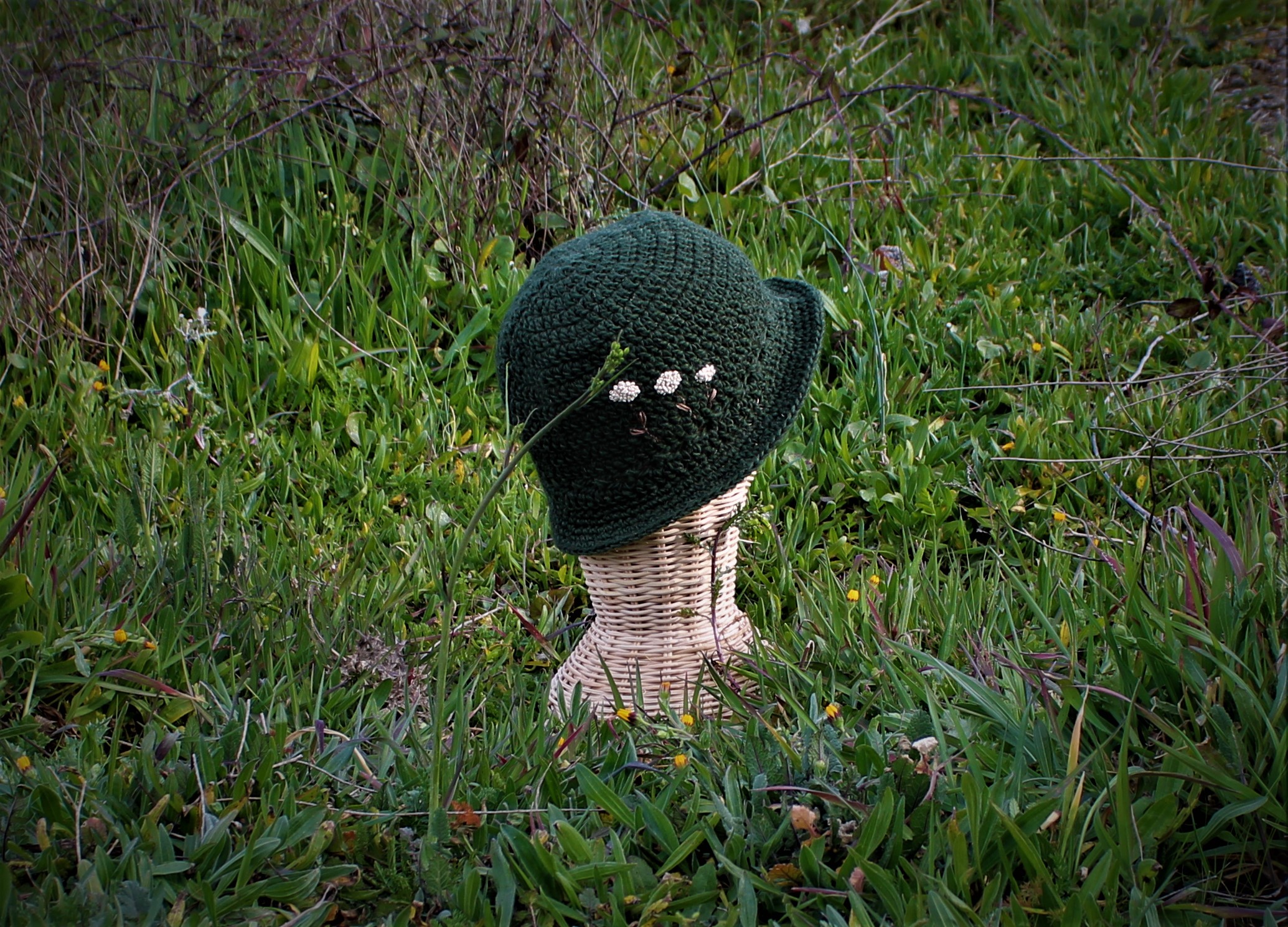 GORRO NATURAL VERDE